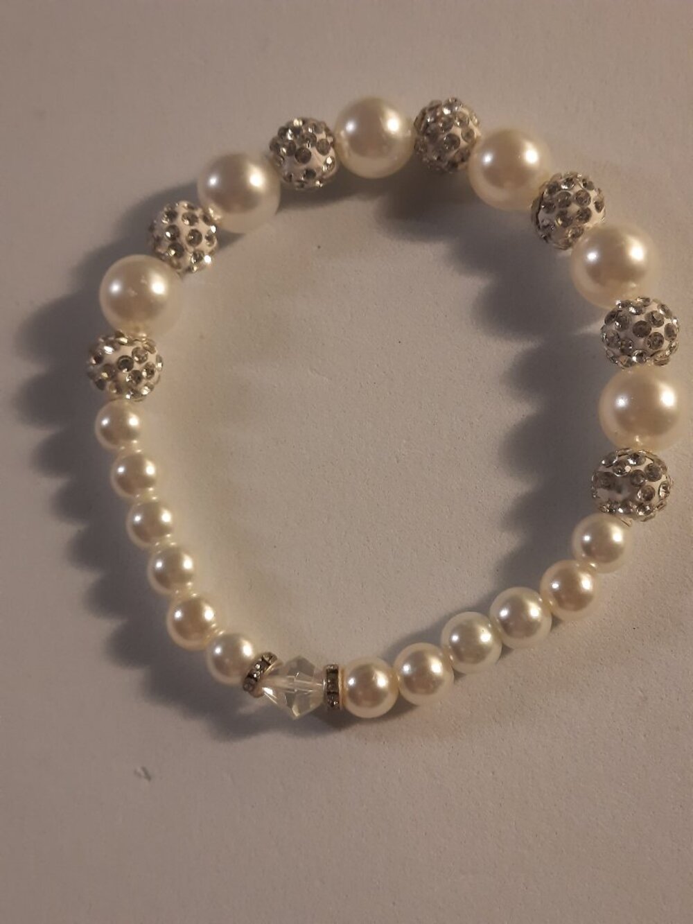 Brand New Elegant Pearls Stretchy Bracelet